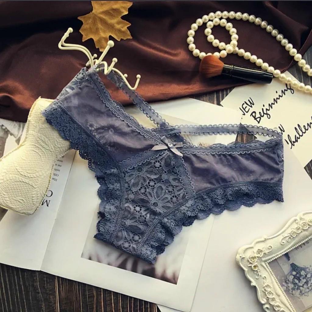 Quần lọt khe ren 2 dây chéo viền