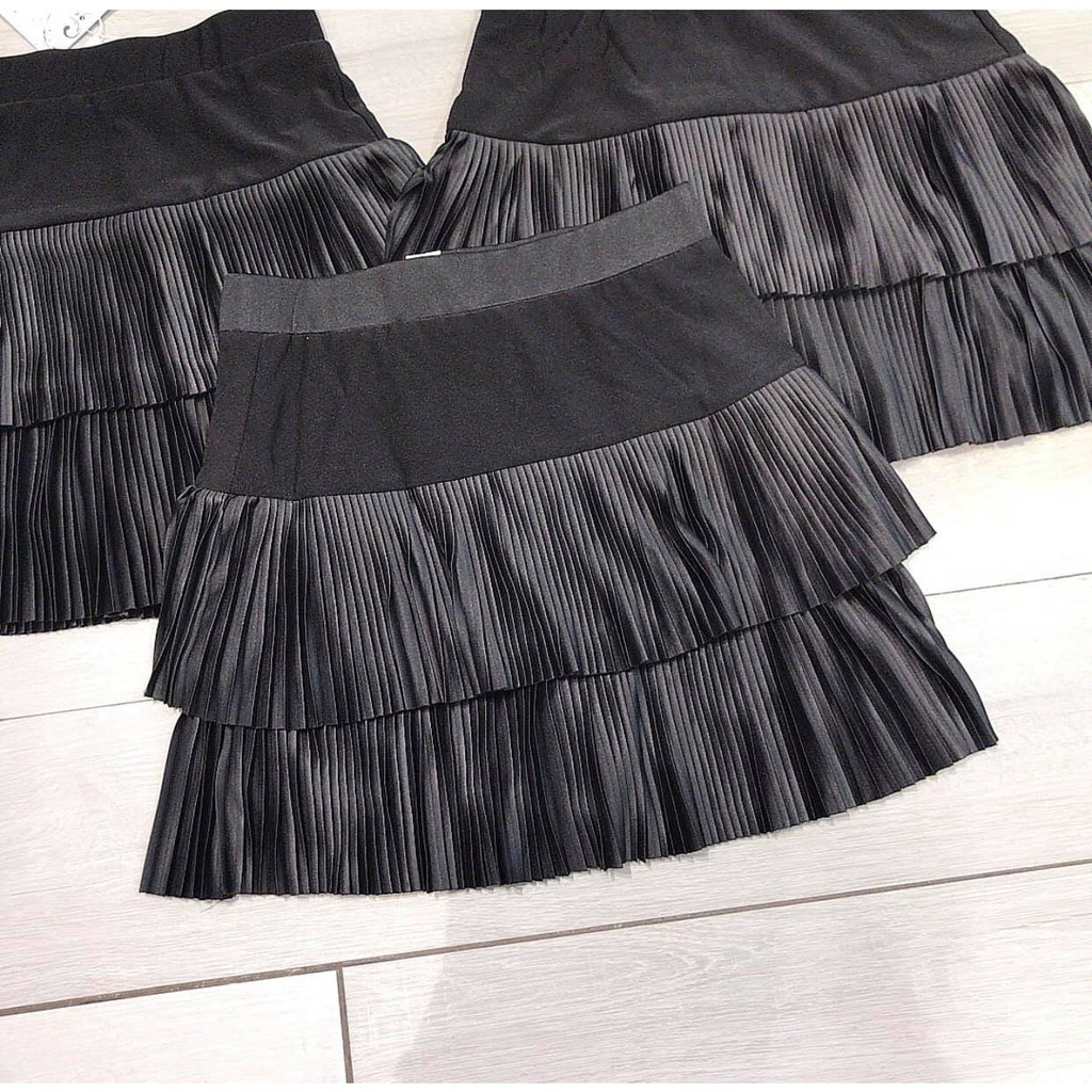 Chân váy DẬP LY 2 TẦNG có quần bên trong tiện dụng