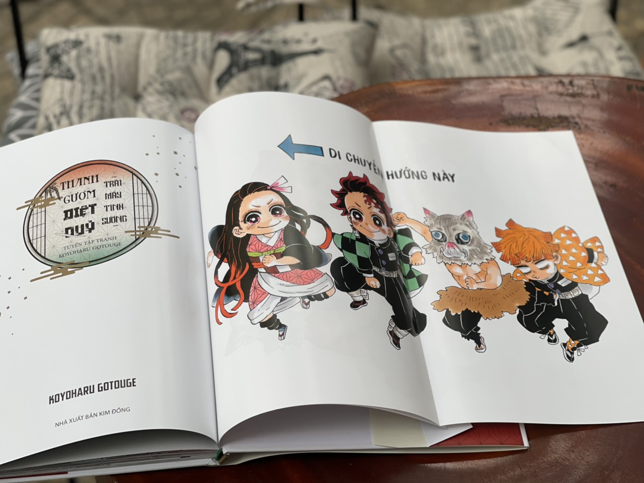 THANH GƯƠM DIỆT QUỶ: TRẢI MẤY TINH SƯƠNG – Koyoharu Gotouge - Blahira dịch - Nxb Kim Đồng