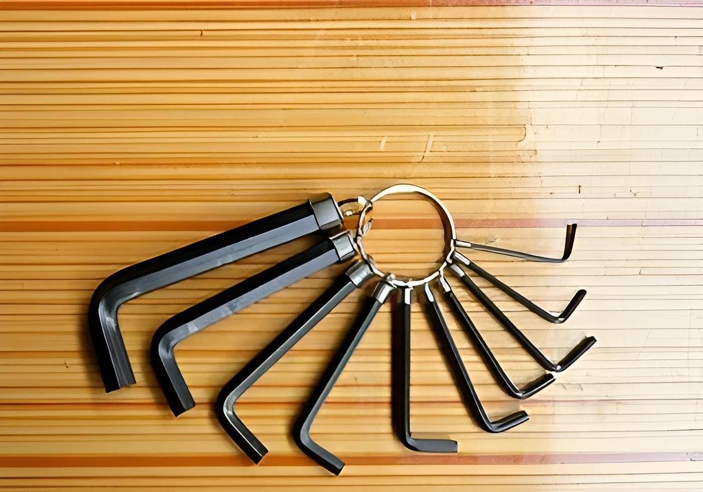 BỘ LỤC GIÁC 10 CÂY 20051 TOLSEN - HÀNG CHÍNH HÃNG