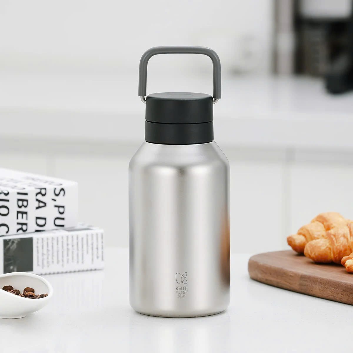 Bình giữ nhiệt Titanium Keith Ti3105 900ml
