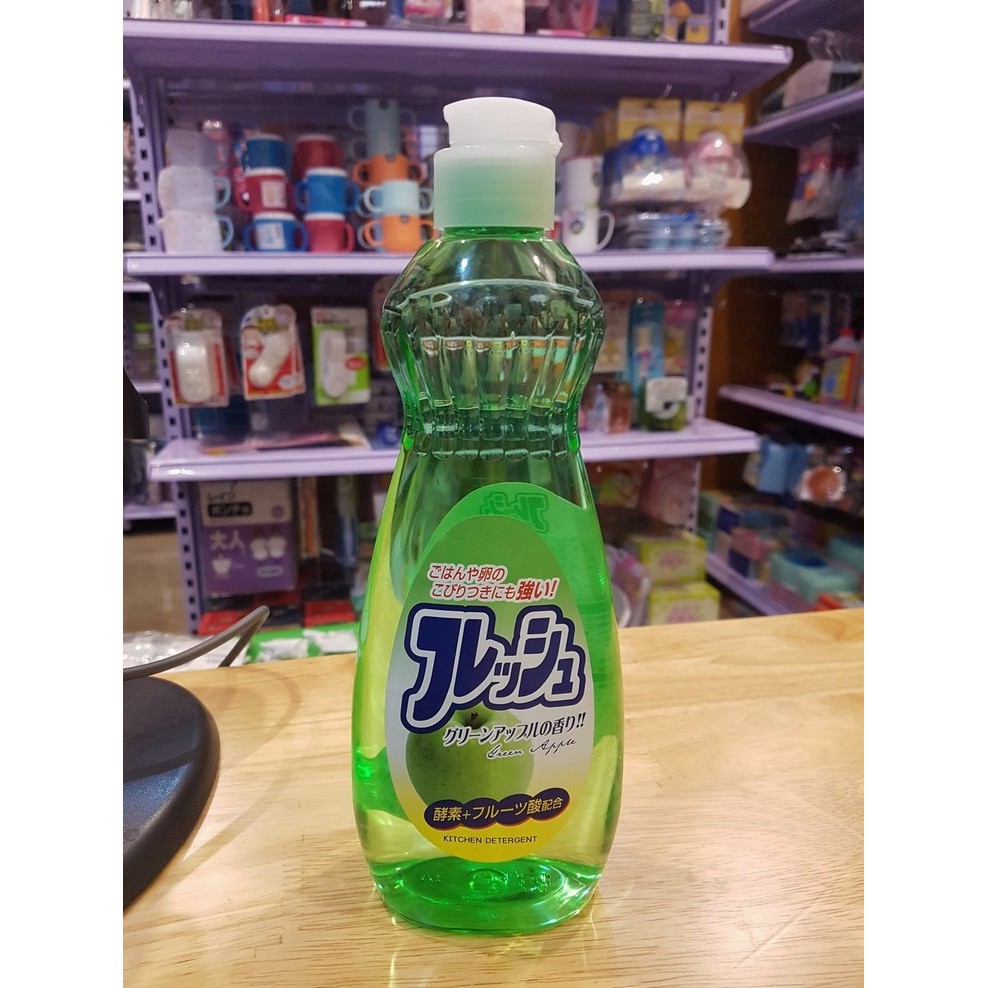 Combo Chai Nước Rửa Bát Chén Hương Táo 600ml Rocket + Găng Tay Đa Năng Pocket - Nội Địa Nhật Bản