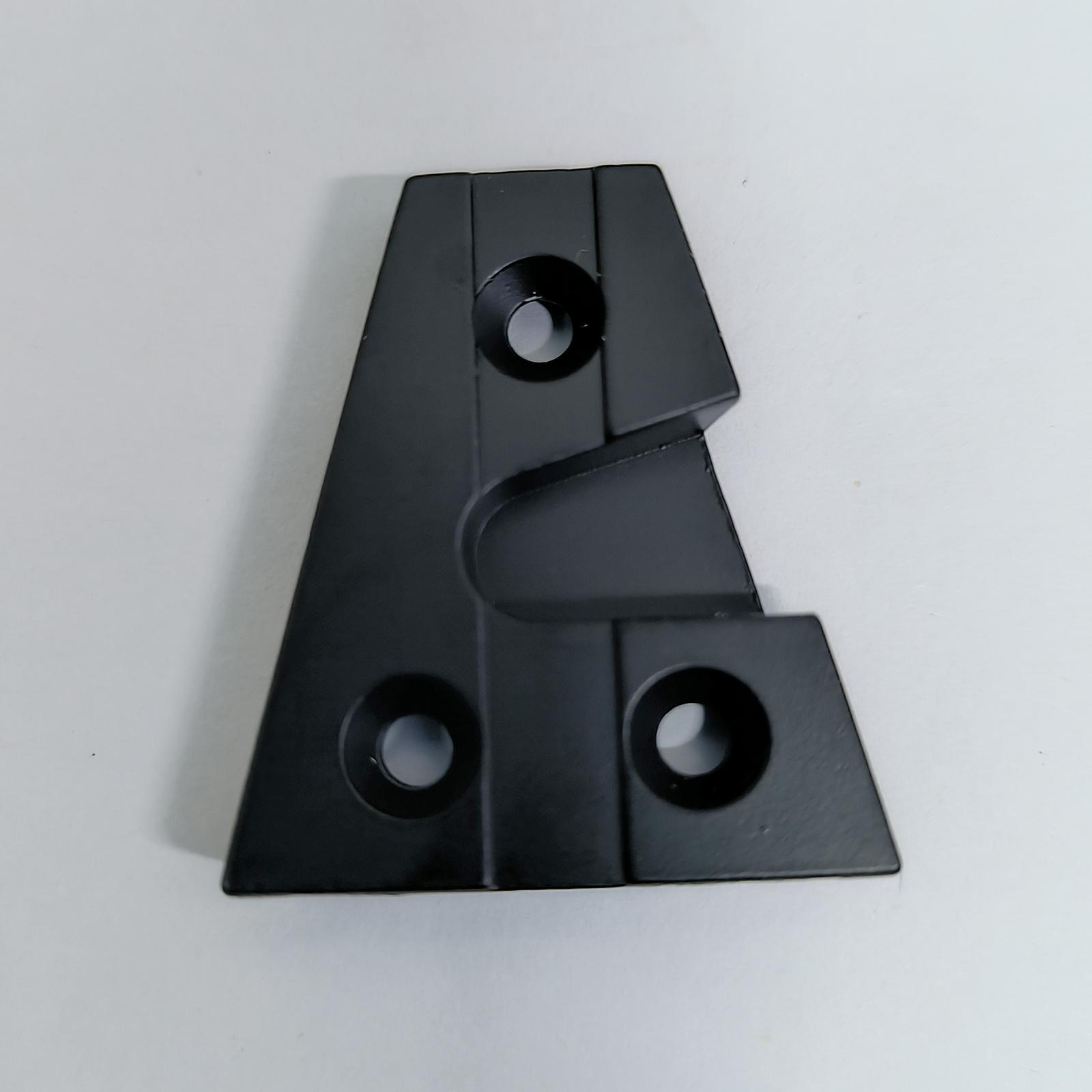 Male Connector Plug for DSLR Video Camera Power Supply