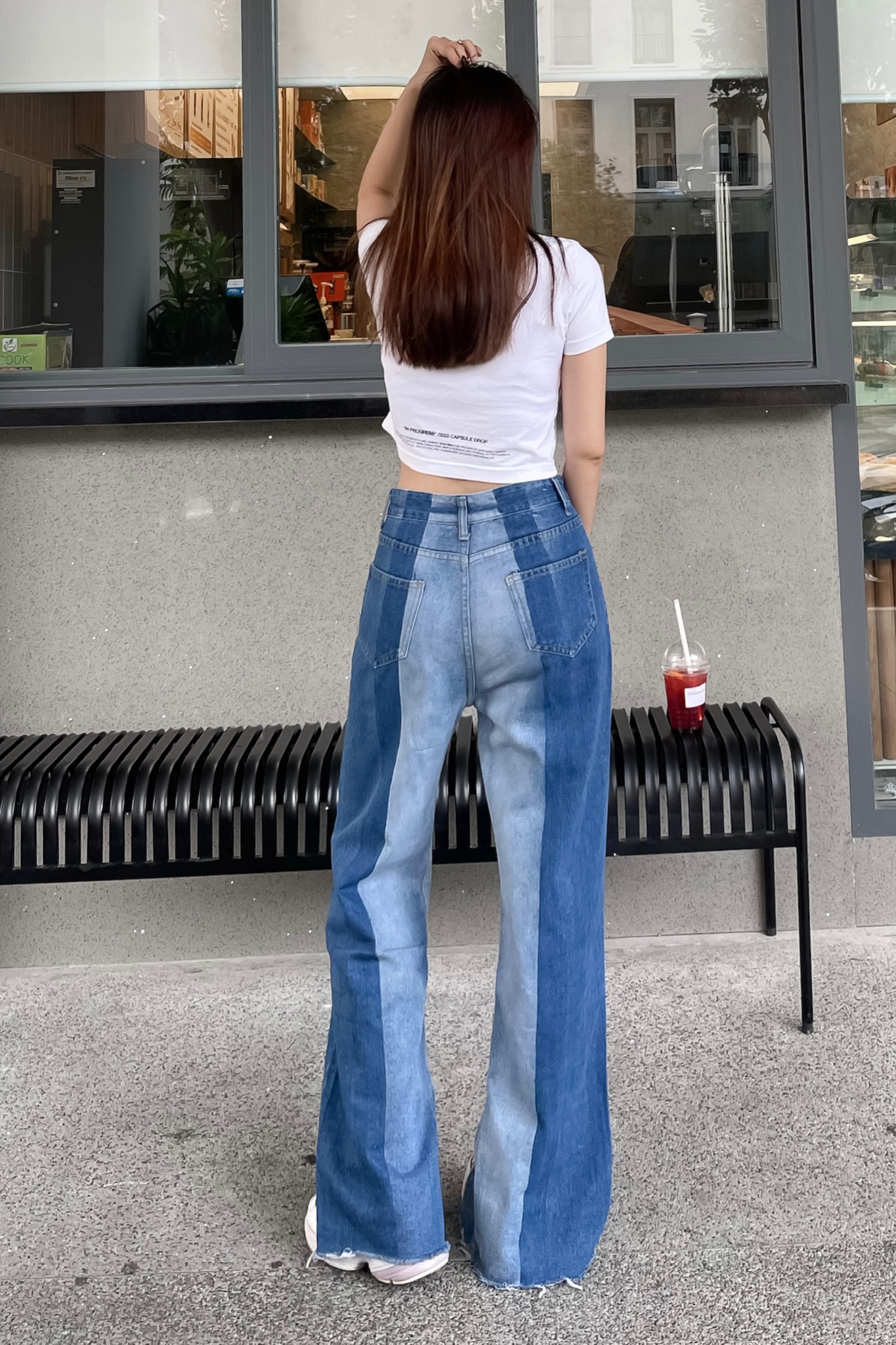 Quần Jeans Nữ Phối 2 Màu Xẻ Gấu 8023