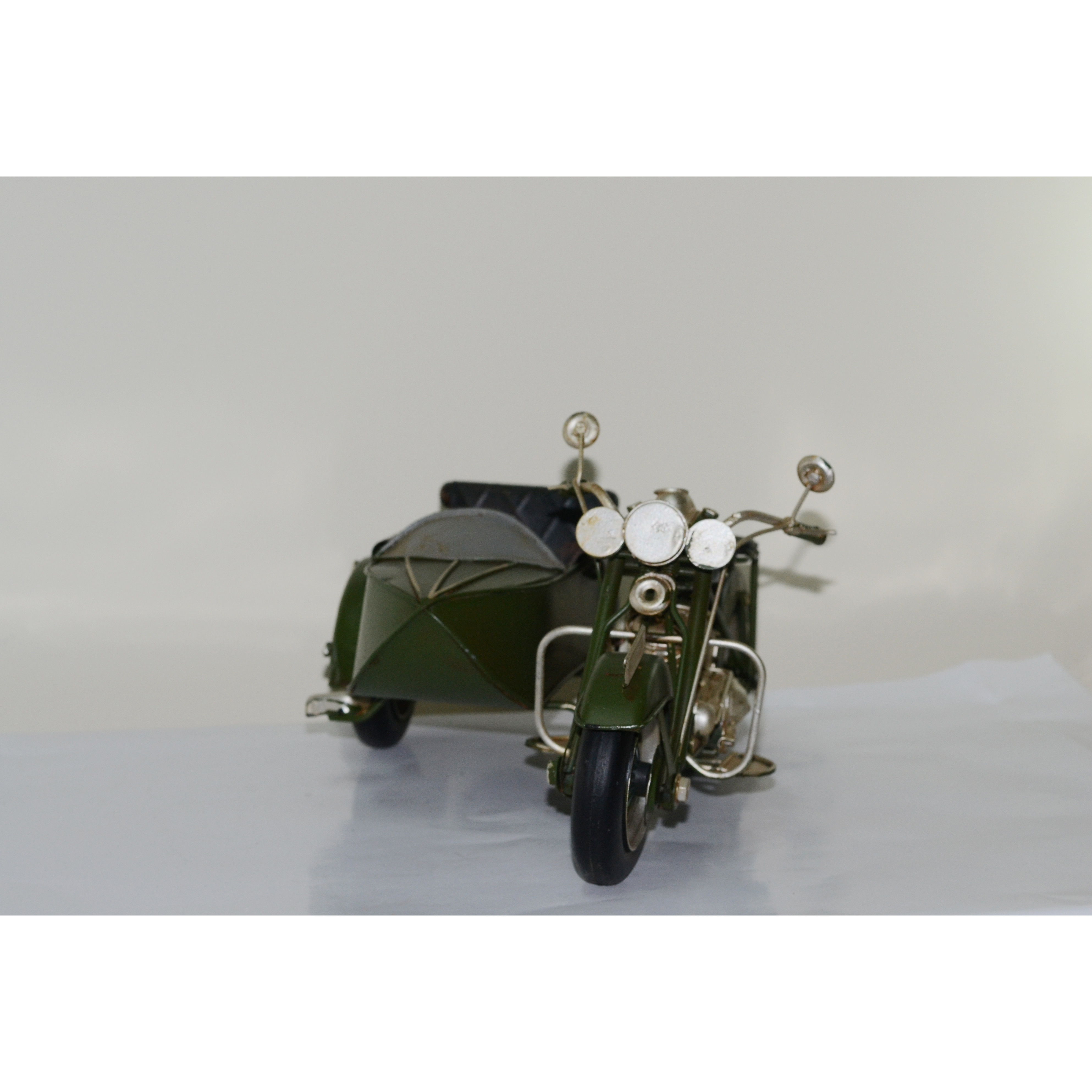 Mô hình xe máy, xe mô tô cổ điển/ Side Motorcycle metal vintage Decoration Handmade (1904D-1342)