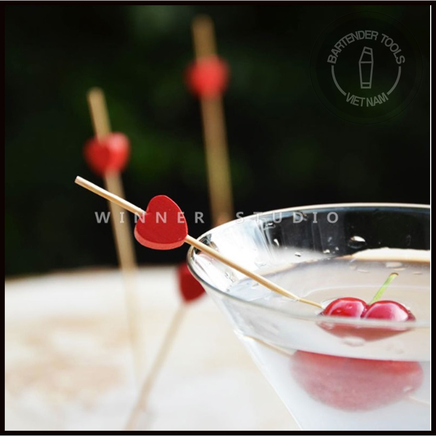 Tăm xiên decor cocktail hạt tim đỏ