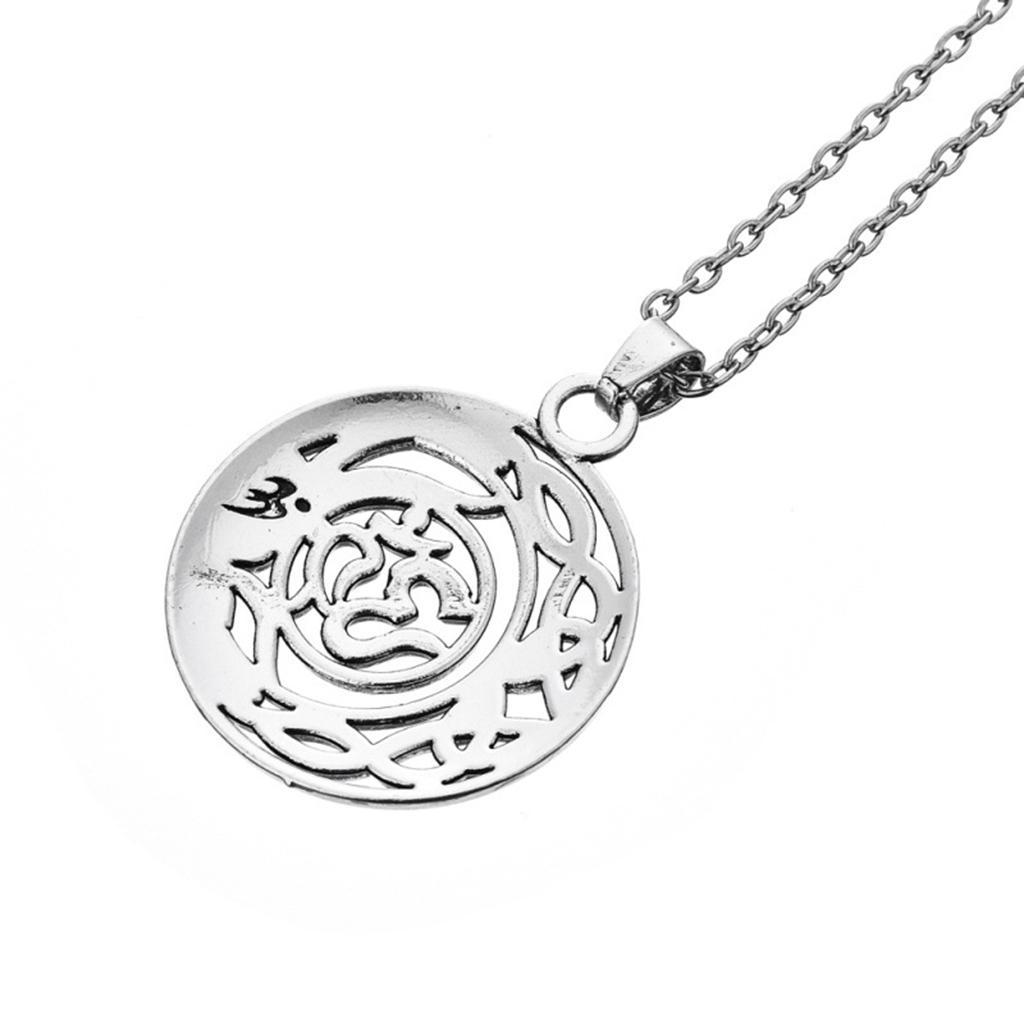 Pendant Chain Necklace Round Twist Knots Hollow Pendant Charm Women Jewelry