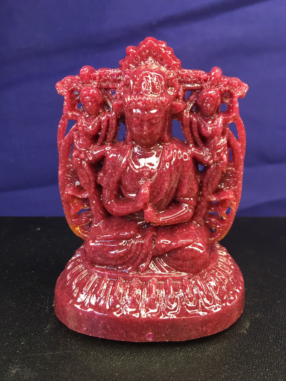 Tượng Phật Bản Mệnh Thiên Thủ Thiên Nhãn - Đá Ruby Lục Yên