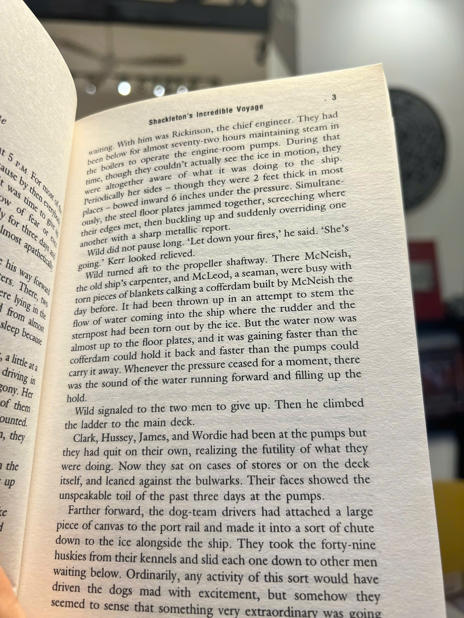 Sách - Endurance: Shackleton's Incredible Voyage by Alfred Lansing | Adventure/ Biography/ Ngoại văn