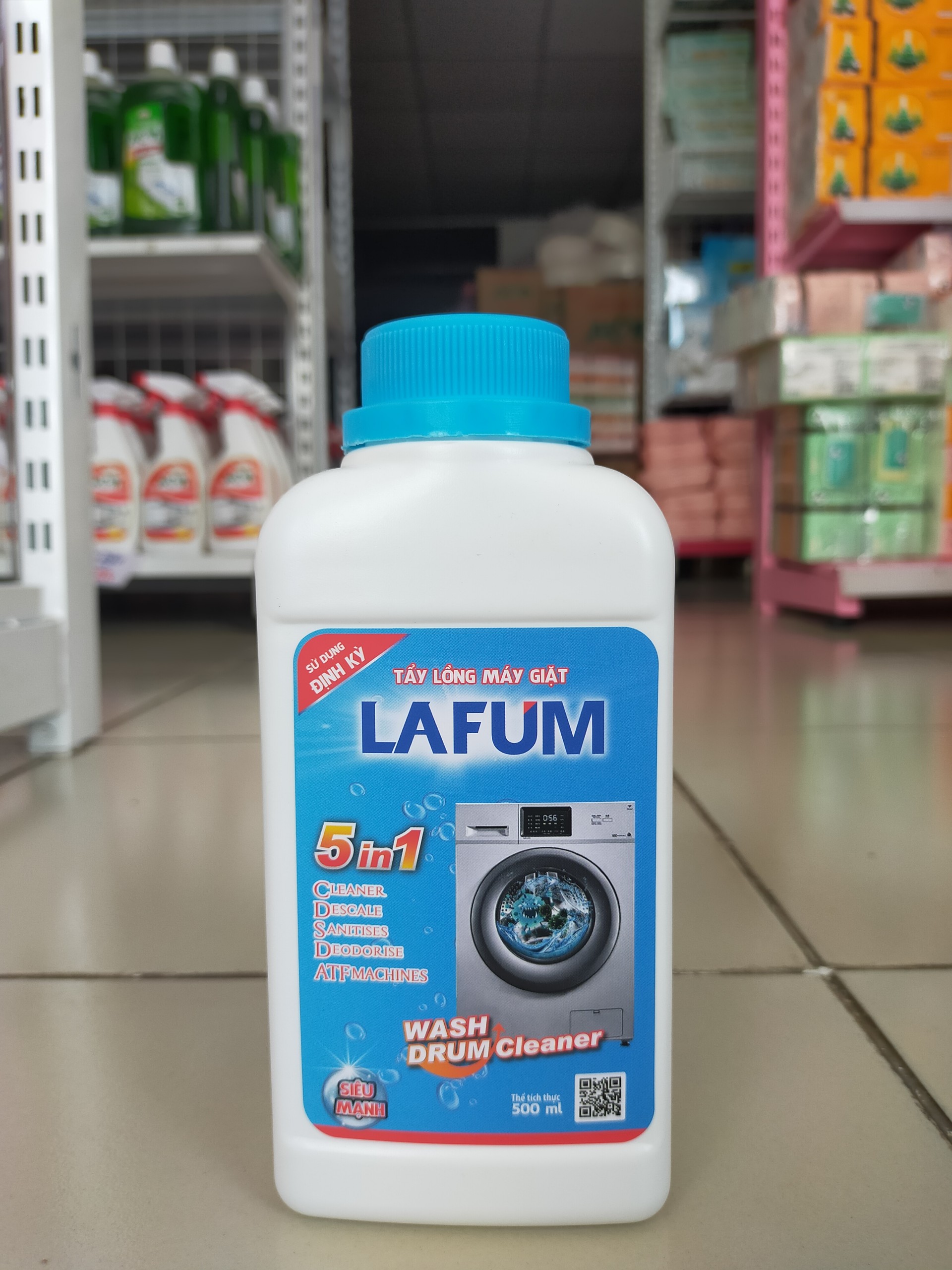 Dung Dịch Tẩy Lồng Máy Giặt Lafum Dạng Chai 500ml khử mùi hiệu quả, ngăn các mùi ẩm mốc, giữ quần áo lưu thơm hương