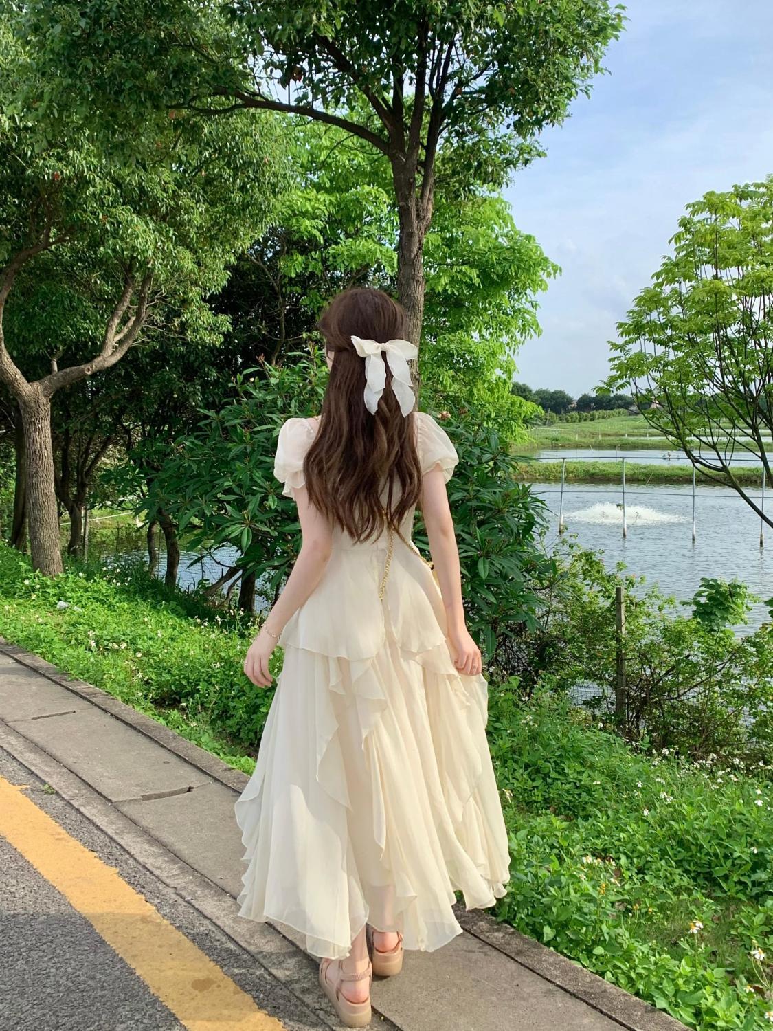 SHUANGYAN Phong cách Pháp cổ vuông nhẹ nhàng Fairy Wind Dress cho phụ nữ mùa hè 2023 Thắt lưng cho phụ nữ