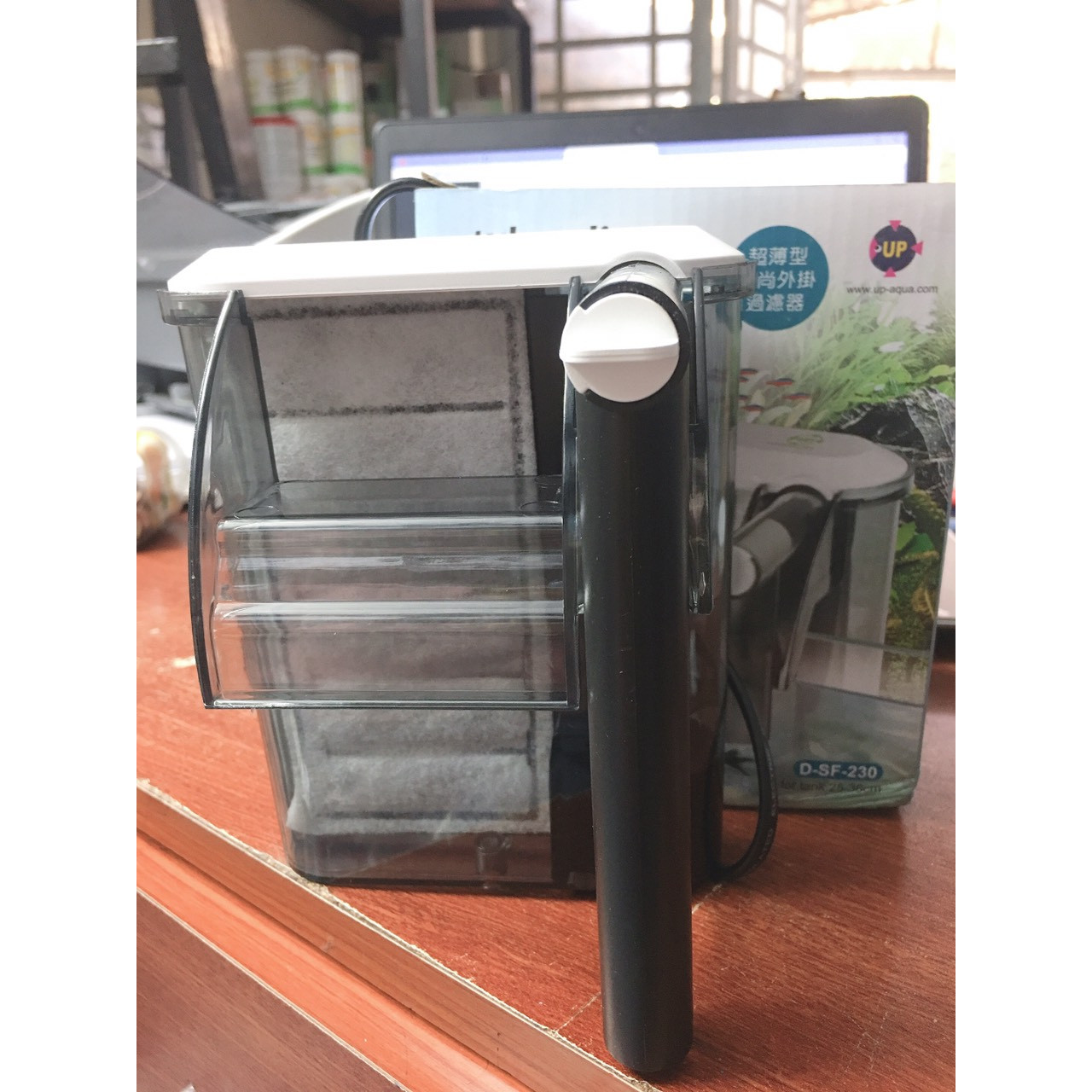 MÁY LỌC TREO DẠNG MỎNG TRONG SUỐT DSF 230