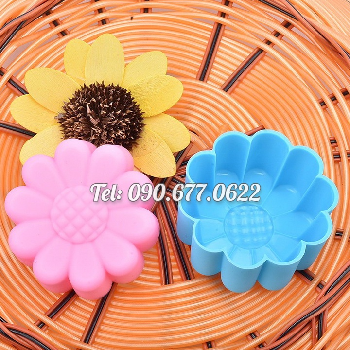 Bộ 10 khuôn silicon làm bánh, rau câu, bánh bông lan, bánh da lợn, bánh Cookie hình hoa cúc 3 lớp – Mã số 1158