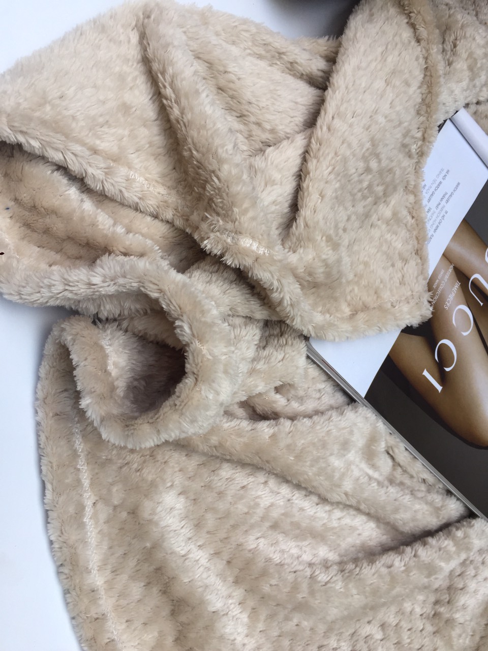 Mền lông cừu Thái Lan vân hạt bắp vải microfiber nặng 1.2 kg cao cấp A - mềm mại, ấm áp, kích thước 1m7x2m