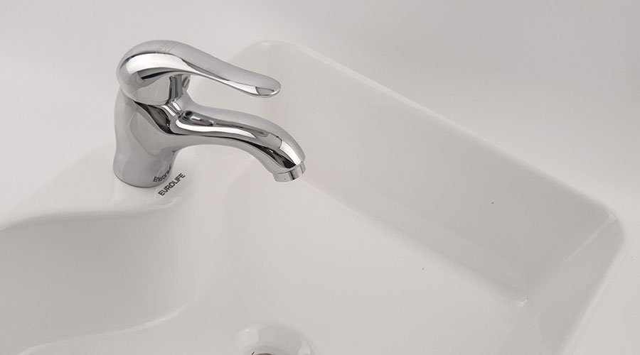 Vòi lavabo lạnh Eurolife EL-117 (Trắng bạc)