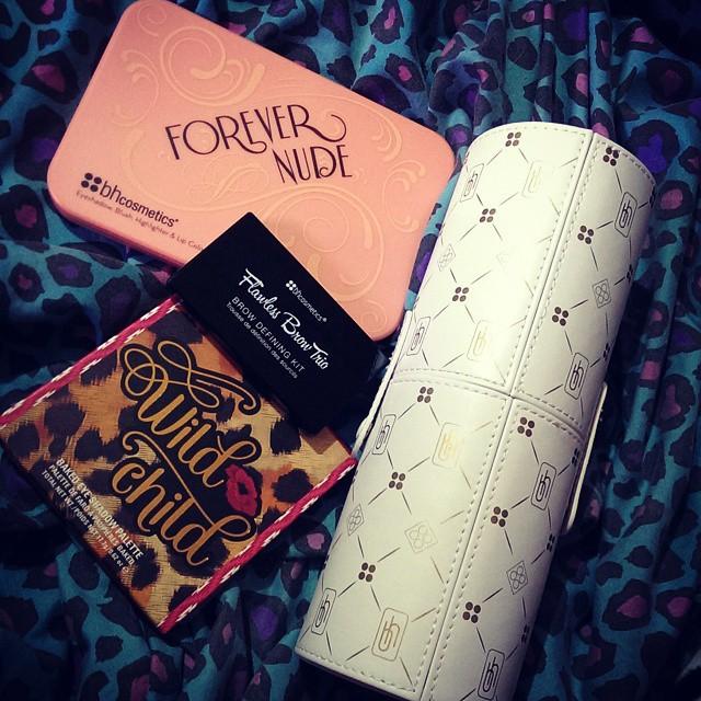 Bộ cọ 14 cây BH Cosmetics 14 pc Signature Brush Set