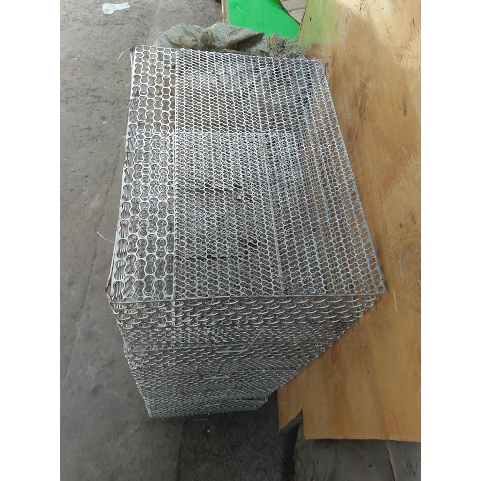 Lồng nhốt động vật nhỏ