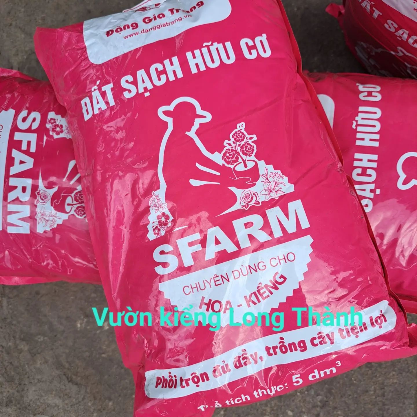 1kg Phân Bón TRÙN QUẾ HỮU CƠ DẠNG VIÊN hoa Lan, Cây Cảnh