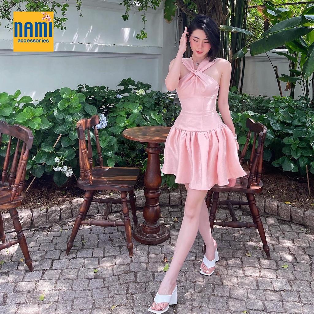 Đầm Xoè Cổ Yếm Xoắn Ngực Cách Điệu Đuôi Cá Xinh Xắn Dễ Thương Đáng Yêu - ATNU024