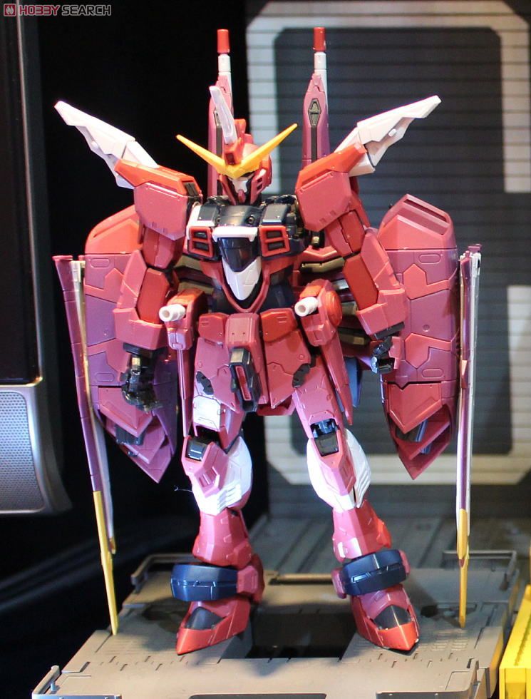 ĐỒ CHƠI JUSTICE GUNDAM RG 1/144 BANDAI MÔ HÌNH LẮP RÁP