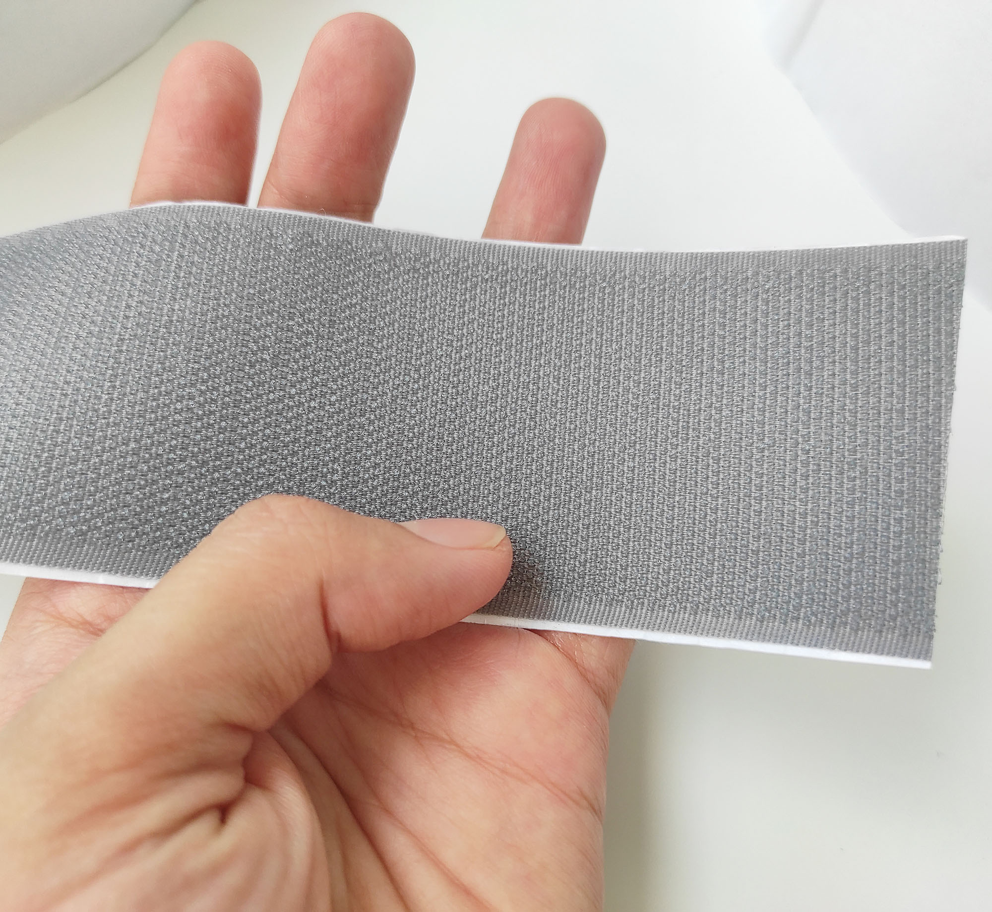 Băng gai dán xé, băng dán xé velcro tape có lớp băng keo 2 mặt-màu xám bản 5cm