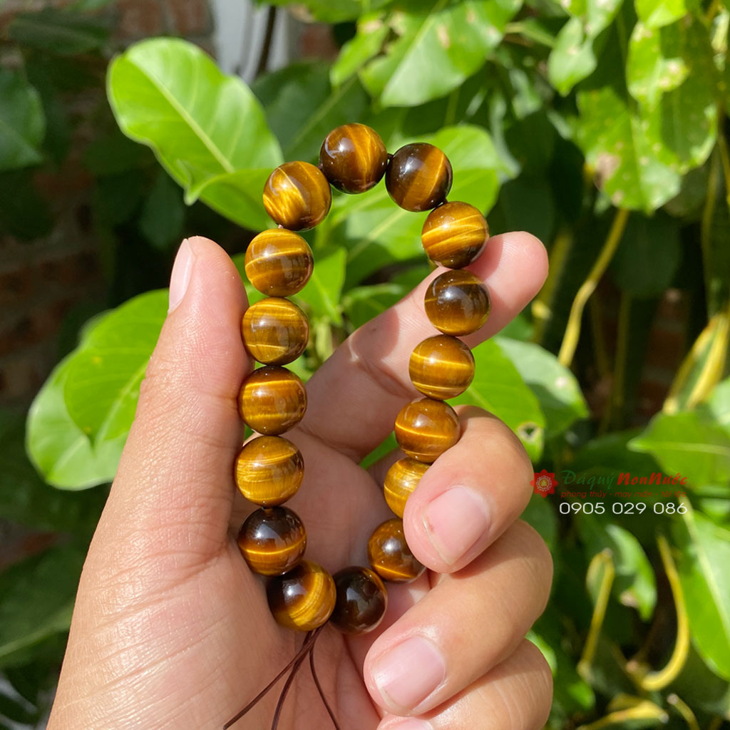 Vòng tay Nam đá mắt hổ kích thước hạt tròn 10 ly