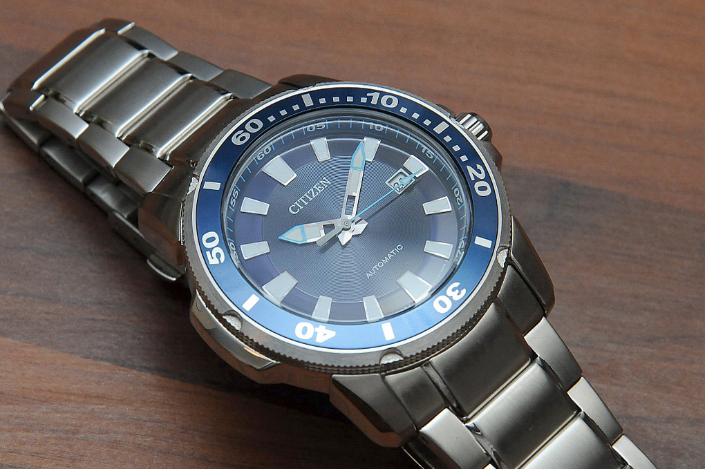 Đồng hồ nam Citizen NJ0010