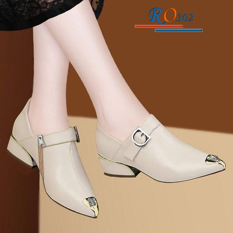 Boot thời trang nữ mũi phối kim loại cao cấp ROSATA RO302 4p gót trụ - Đen, Be - HÀNG VIỆT NAM - BKSTORE