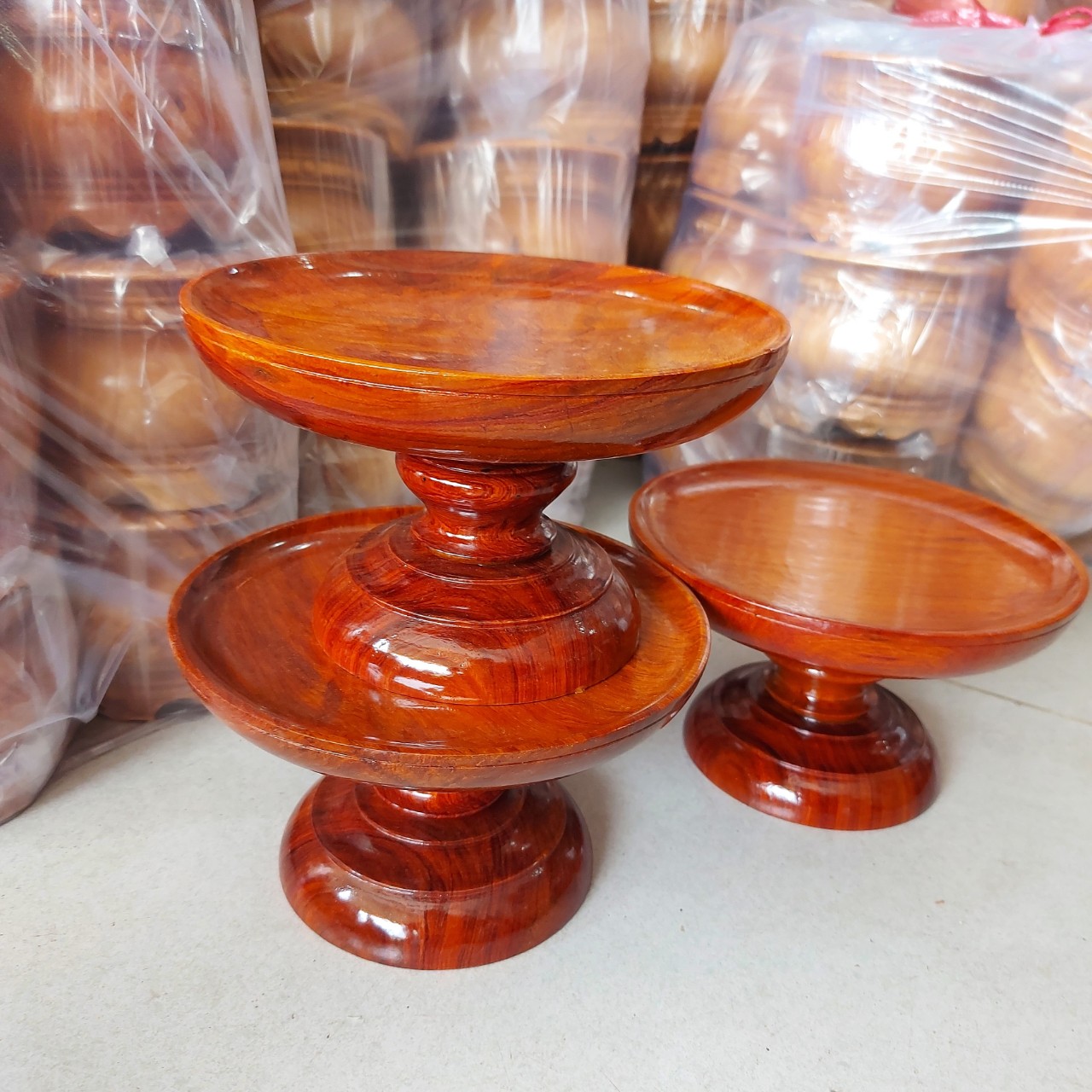 Dĩa Gỗ Hương Đựng Trái Cây Trưng Bàn Thờ Ngang 20cm