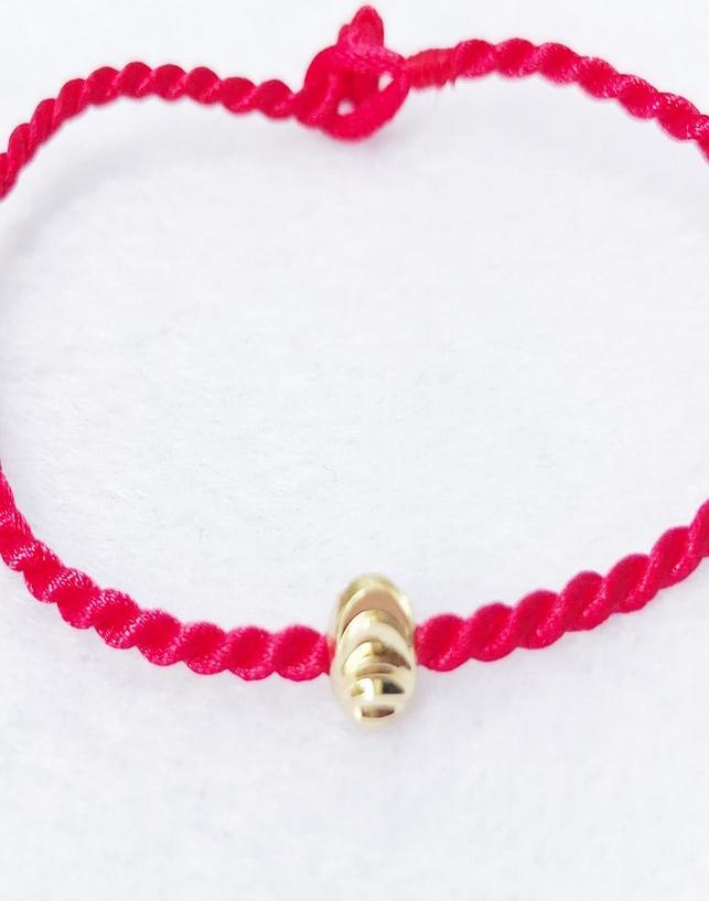 Vòng Tay May Mắn Gắn Charm Bi Xoắn - Đỏ Vàng