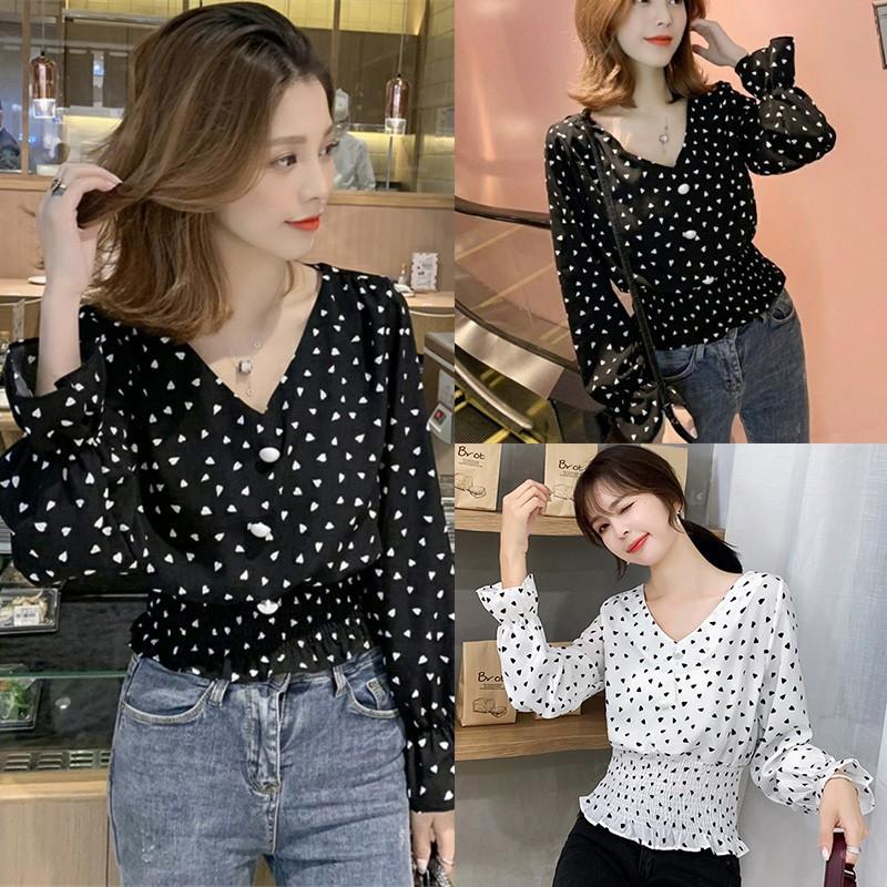 Áo nữ cổ chữ V tay ngắn