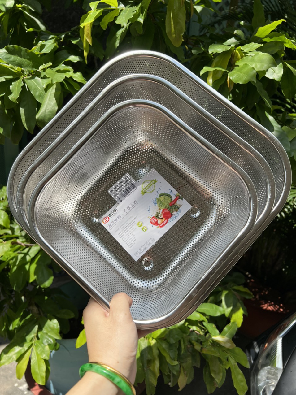 Rổ inox dày 304 đục lỗ hình vuông