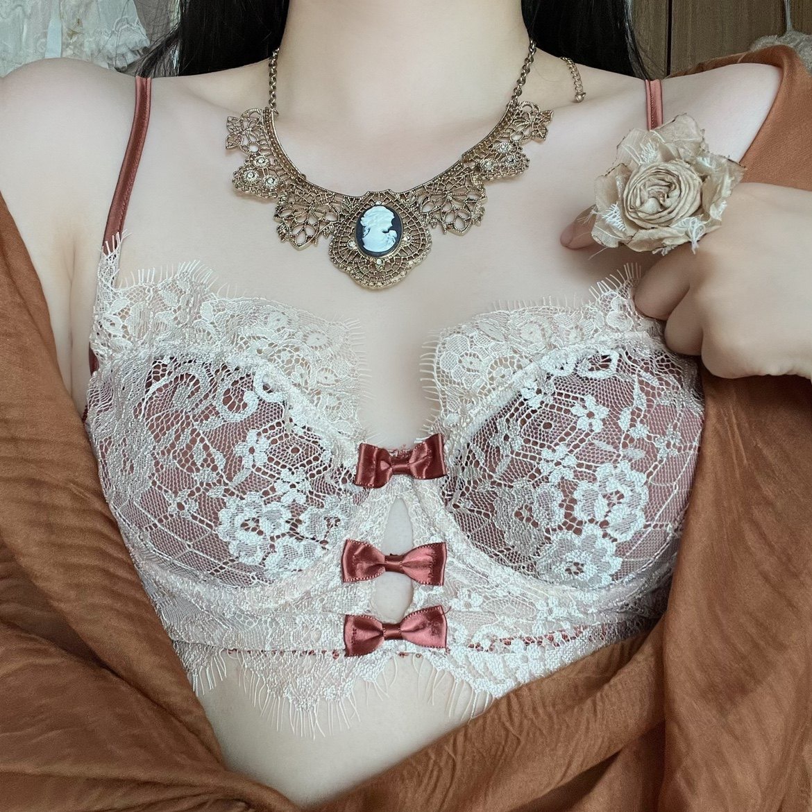 Nội Y Nữ Ren Quyến Rũ - B.Lingerie