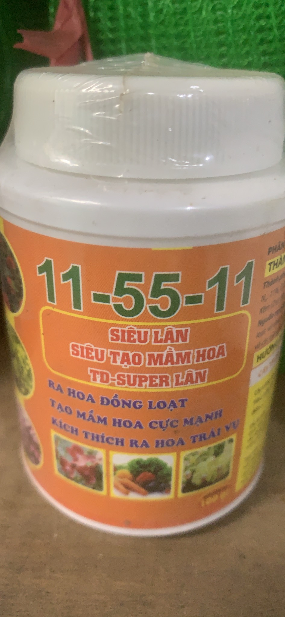Phân bón siêu lân 11-55-11 tạo mầm hoa cực mạnh lọ 100gr