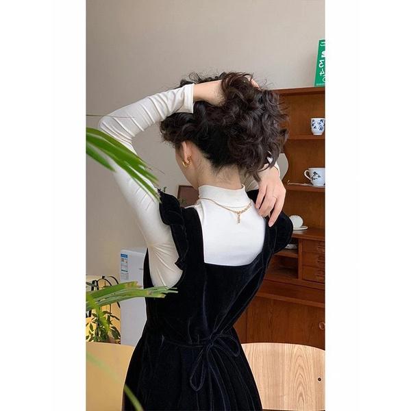 SET ÁO LEN VÁY NHUNG BÈO CỔ VUÔNG