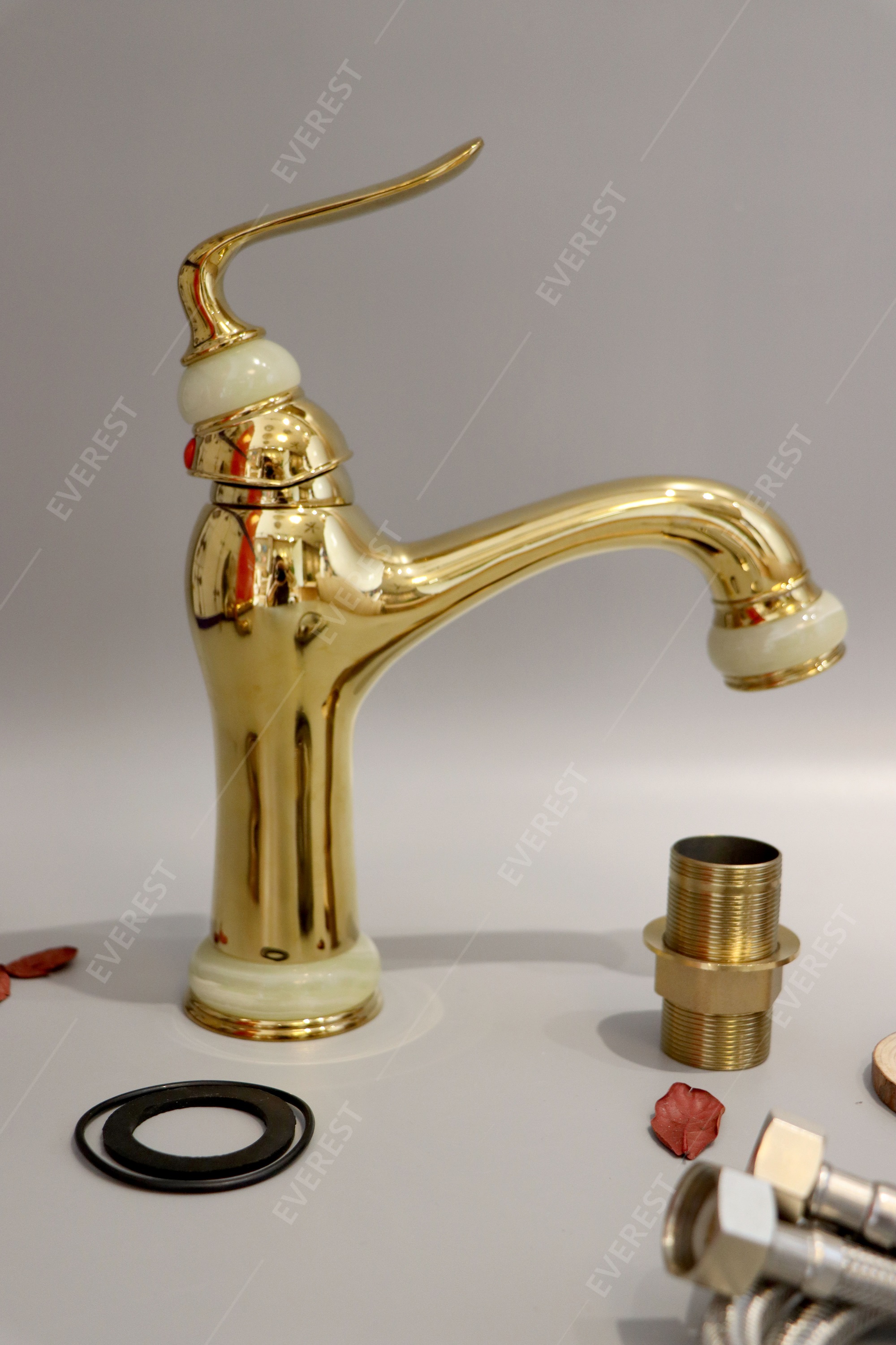 Vòi lavabo mạ vàng 20cm EV-MV28
