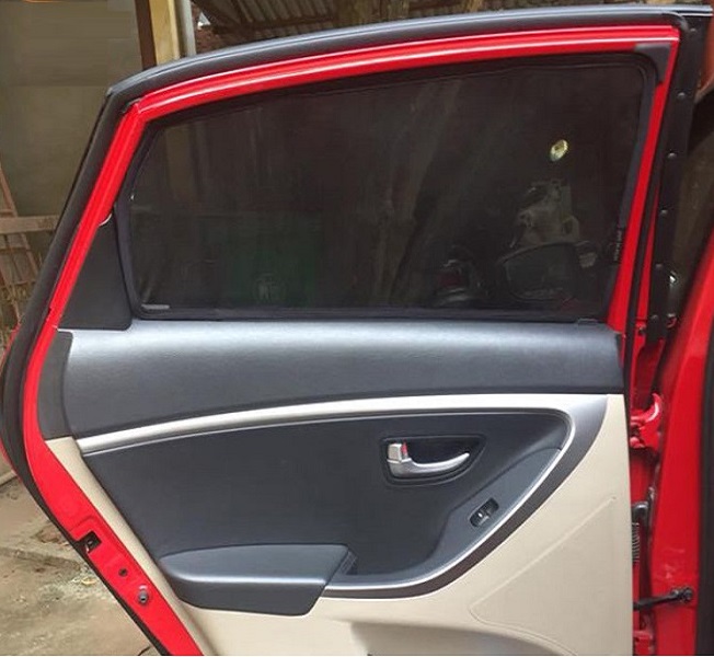 Bộ Rèm Chắn Nắng Nam Châm dành cho xe Hyundai i10