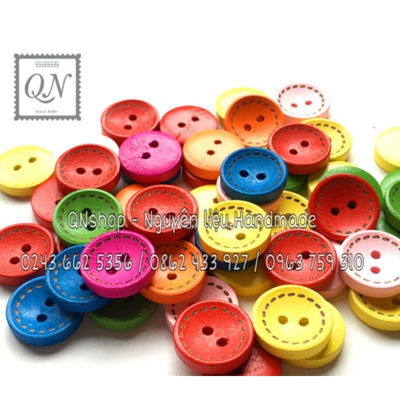 15 - 20 cúc áo gỗ hình hoa, tim, tròn...