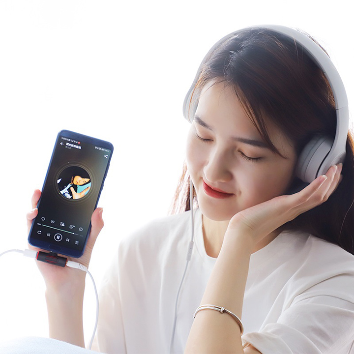 Jack Chuyển Đổi Borofone BV8 Type C 2 in 1 - 1 Đầu Sạc Type C, 1 Đầu Tai Nghe 3.5 - Hàng Chính Hãng - Đen