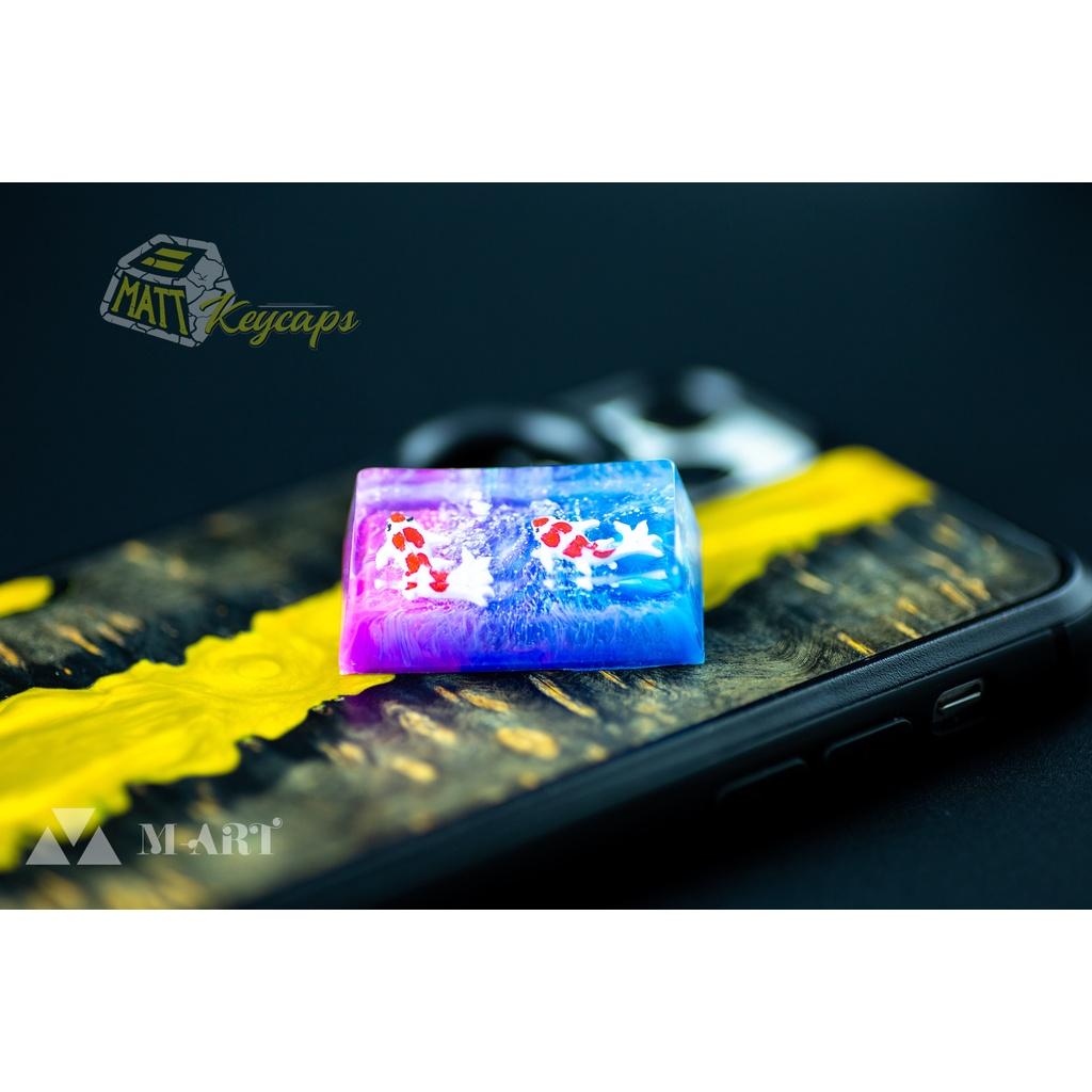 Keycap artisan cá koi 2U trang trí bàn phím cơ (tone Hồng Xanh)