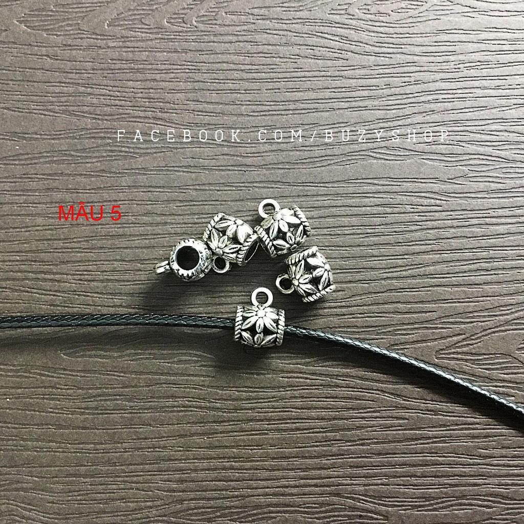 Ống treo mặt vòng, dây chuyền