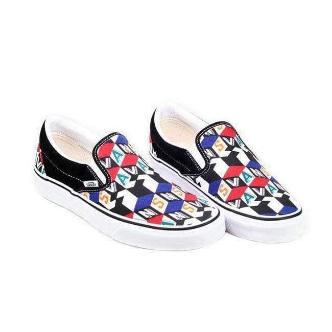 Giày Sneaker Unisex phối họa tiết độc đáo Vans UA Classic Slip-On Checker Cube - VN0A33TB42X
