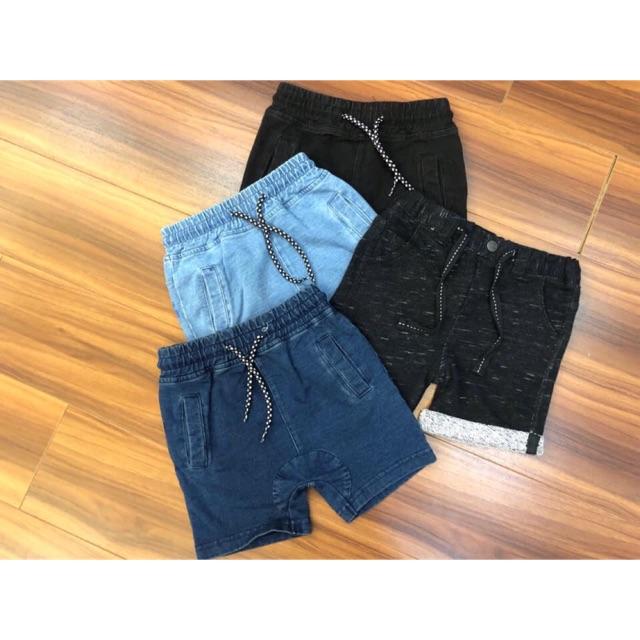 QUẦN SHORT JEAN BÉ TRAI