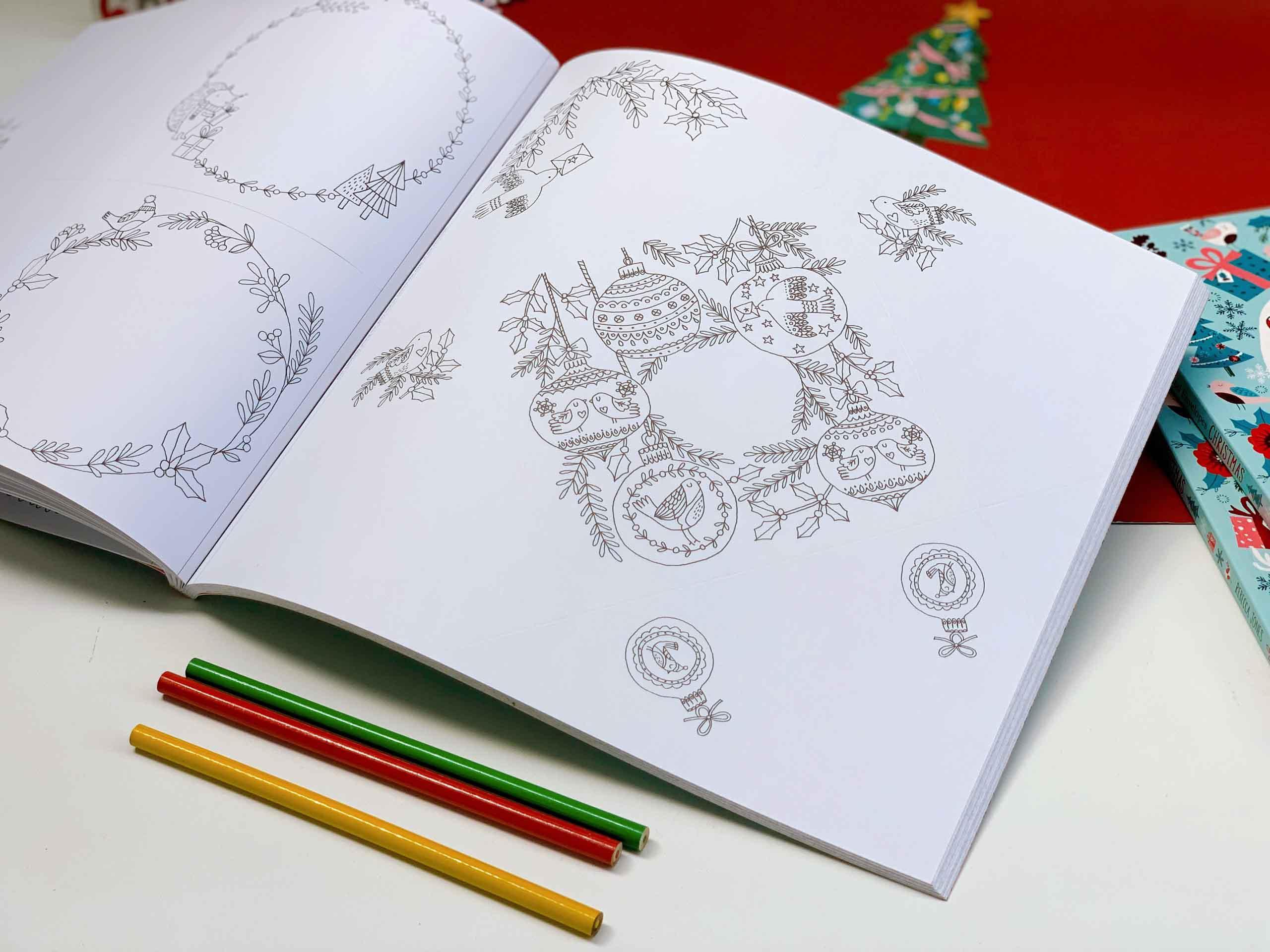 National Trust: The Colouring Book of Cards and Envelopes - Christmas