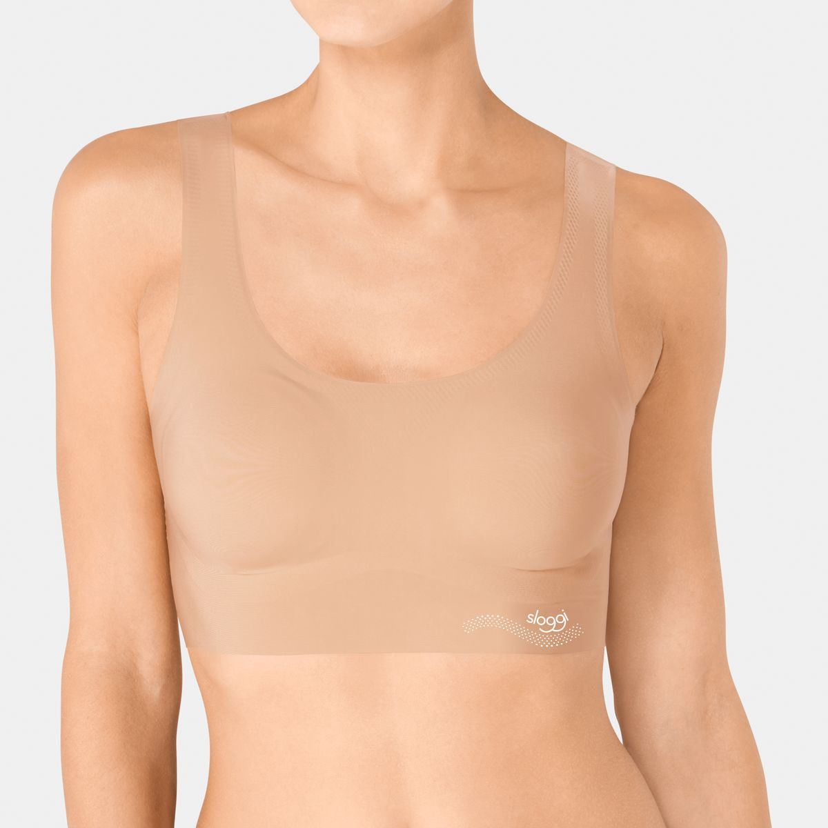 Áo lót bra nữ nâng ngực không đường may Triumph Sloggi Zero Feel Top 8249 mút mỏng không gọng, siêu mượt, nhẹ tênh