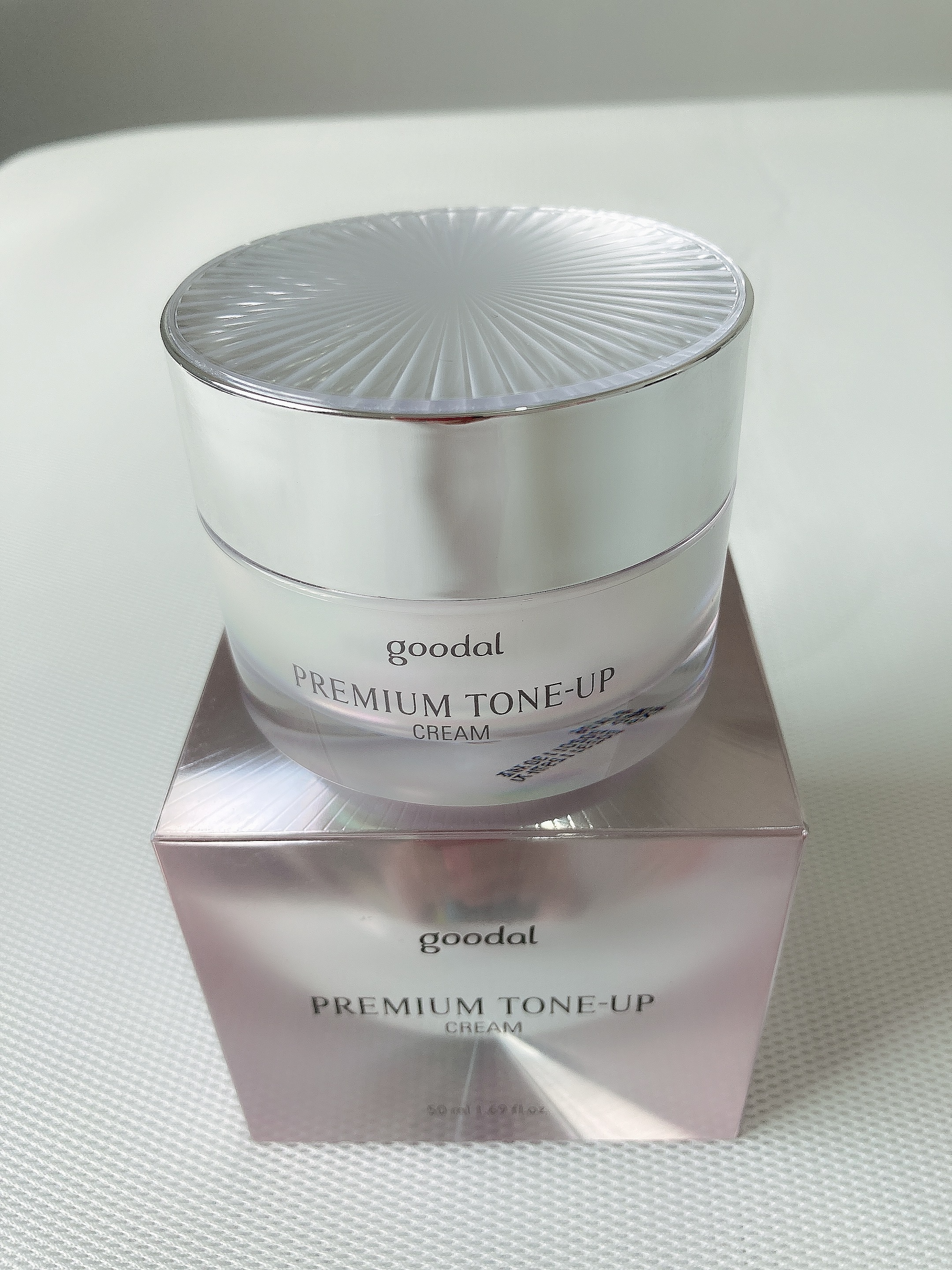 Kem ốc sên dưỡng trắng da, mờ nám GOODAL PREMIUM TONE-UP CREAM 30 ml