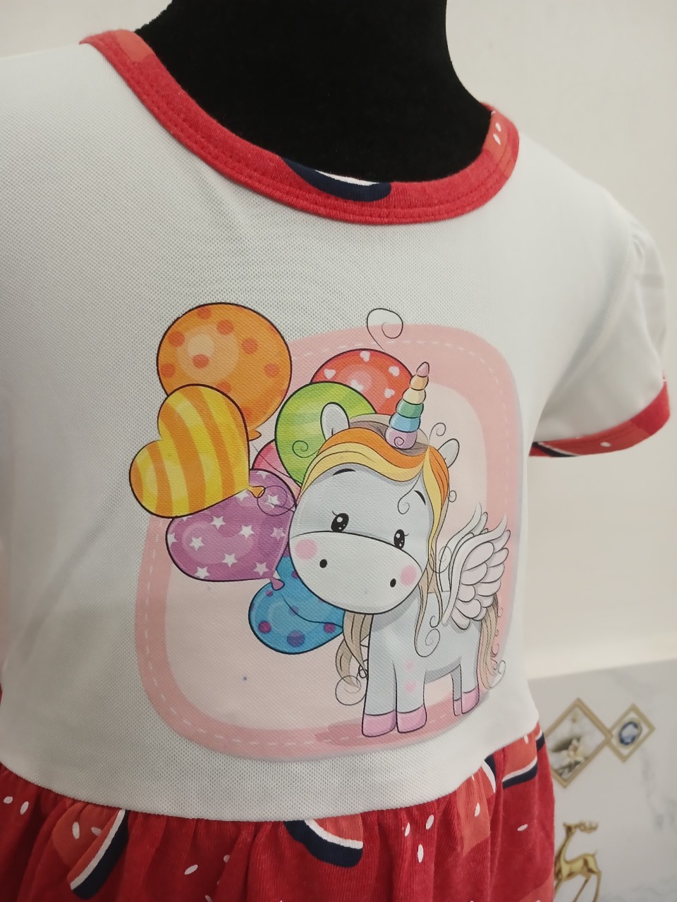 ĐẦM BÉ GÁI IN PONY TÙNG XÒE PHỐI TRẮNG - HV DƯA HẤU