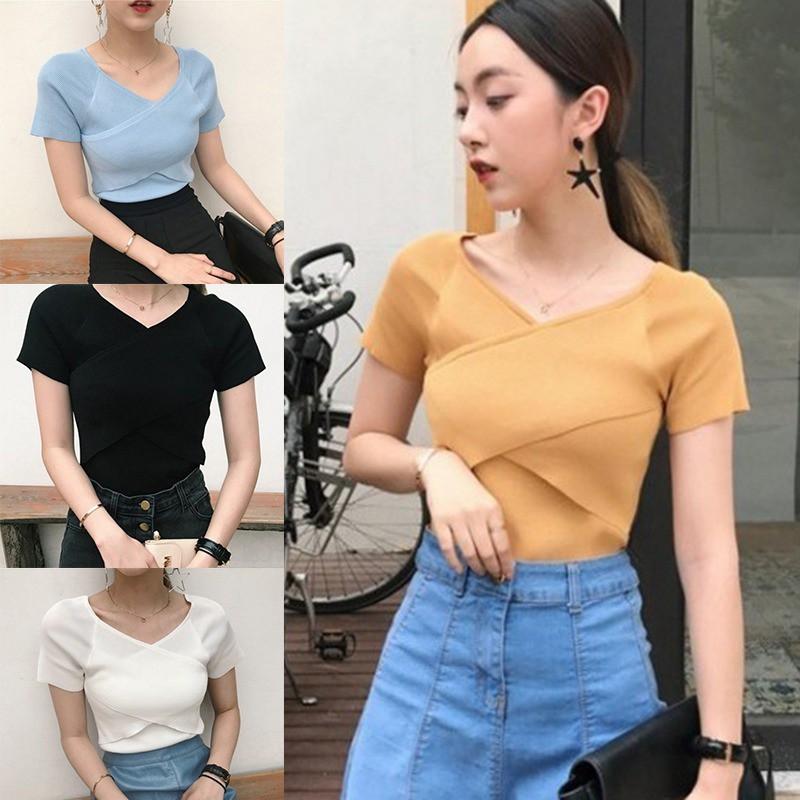 Áo thun nữ tay ngắn cổ chữ V