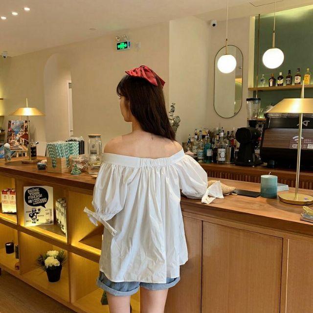 Áo trễ vai tay nơ