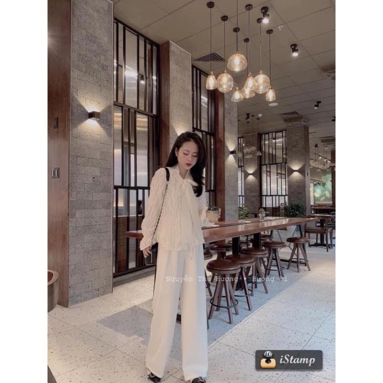 Áo sơ mi ren nơ sóng điệu đà